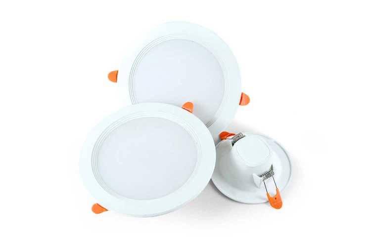 Recessed Downlight LED Luminaire